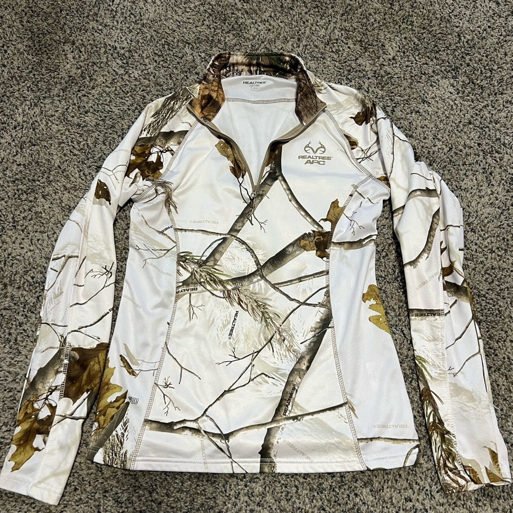 Snow hunting shirt
